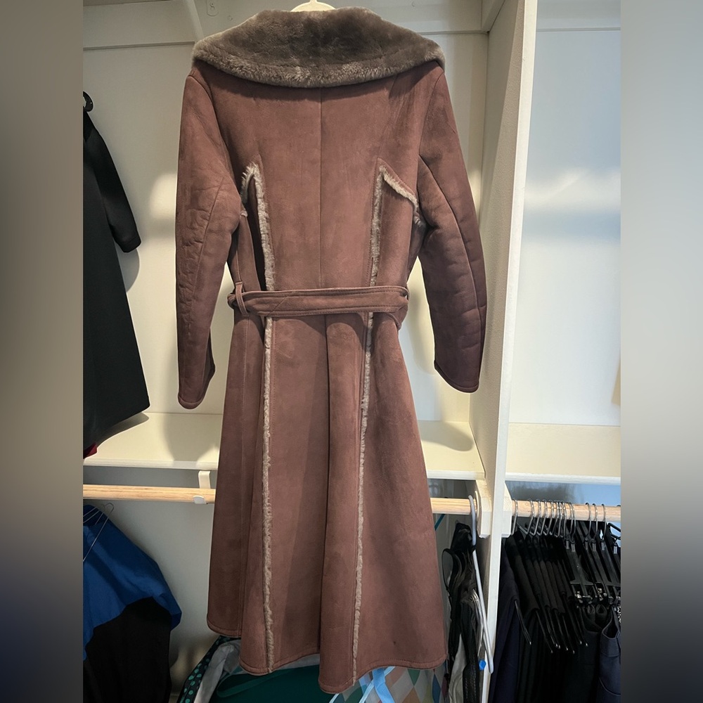 Vintage 70s Californian Suede Shearling Belted Trench Coat - Picture 3 of 16